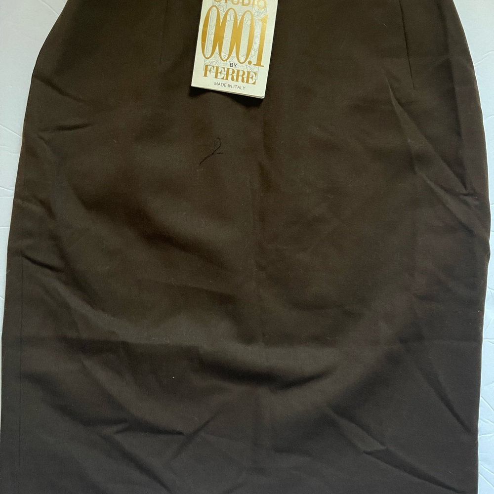 Studio  Italy Made by FERRE Skirt